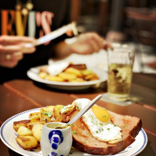 HipstamaticPhoto-614688180.005995